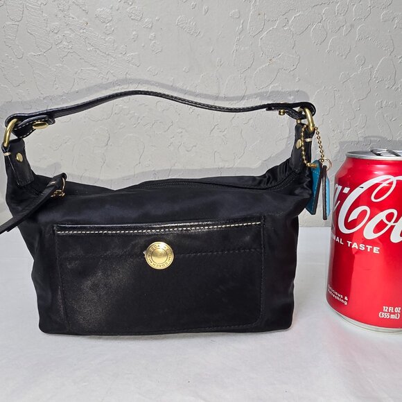 Coach Hamptons Weekend Black Nylon Small Top Handle Zip Pouch Baguette - Picture 2 of 10